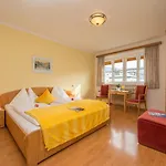 Hubertus Casa de hóspedes 3*