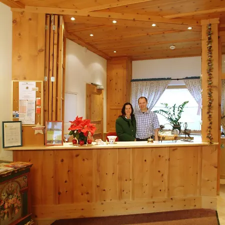 Hubertus Konukevi 3*
