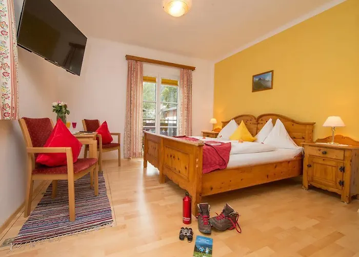 بنسيون هوبرتوس 3* زيل أم سي